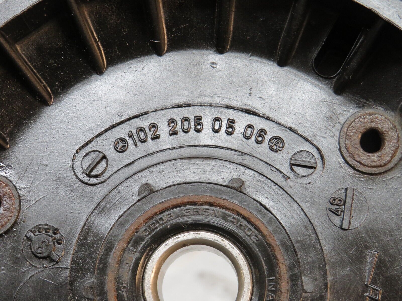 31762 Mercedes-Benz W201 190LE 1.8L Engine Cooling Fan 1022050506