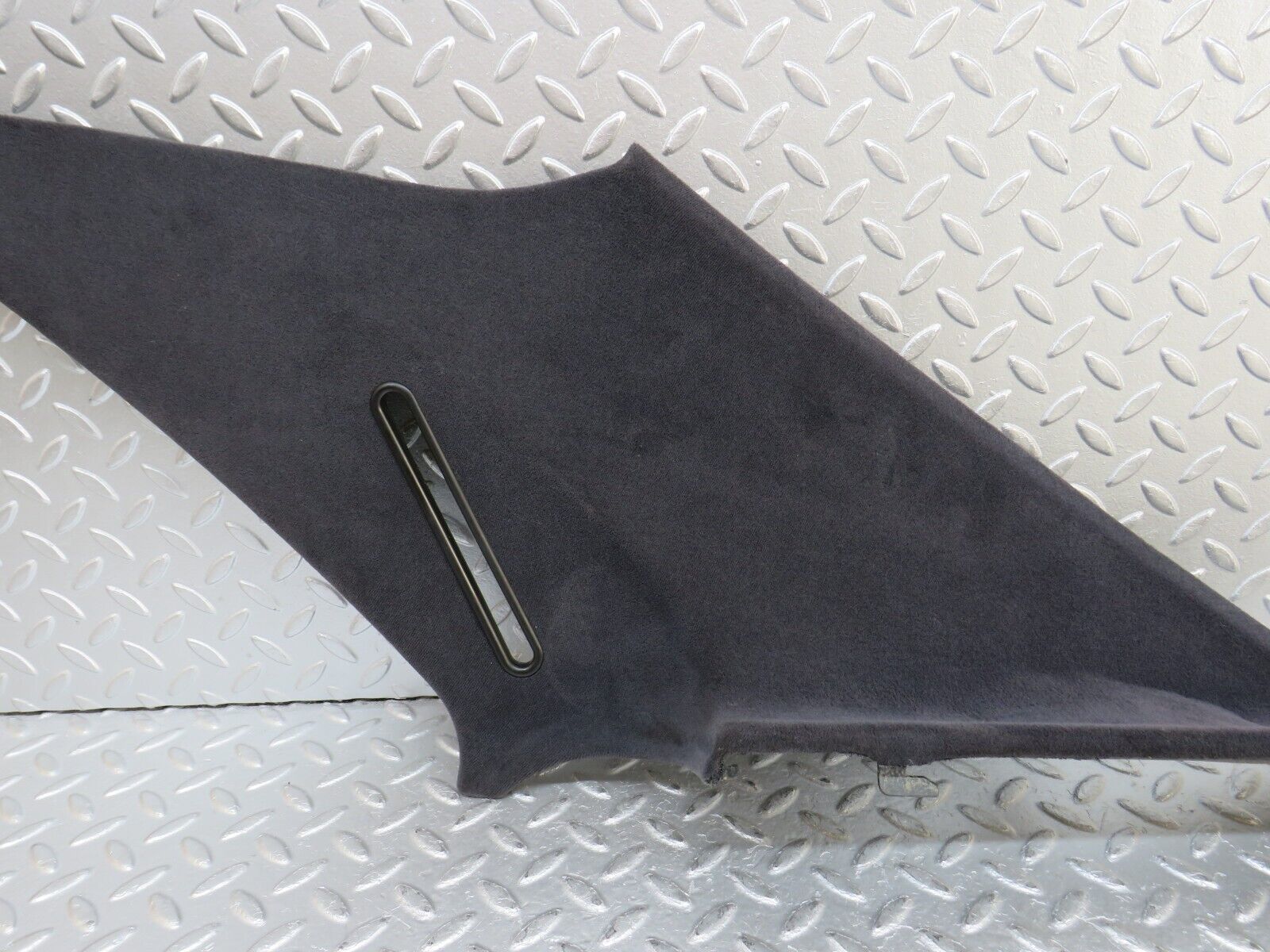 33221 Mercedes-Benz W202 C180 C Pillar Cover Panel Right Side Grey 2026950244