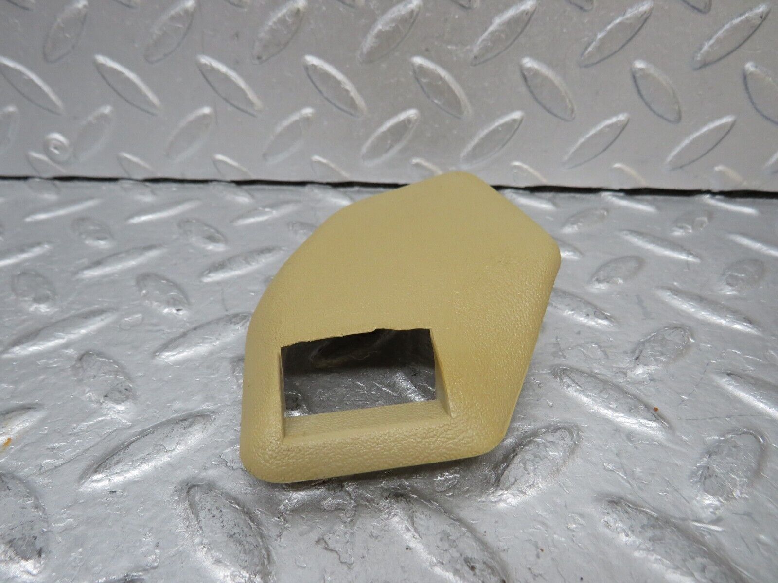 37057 Mercedes-Benz C126 420SEC Coupe Seat Belt Runner Cover Left Beige 1268680939