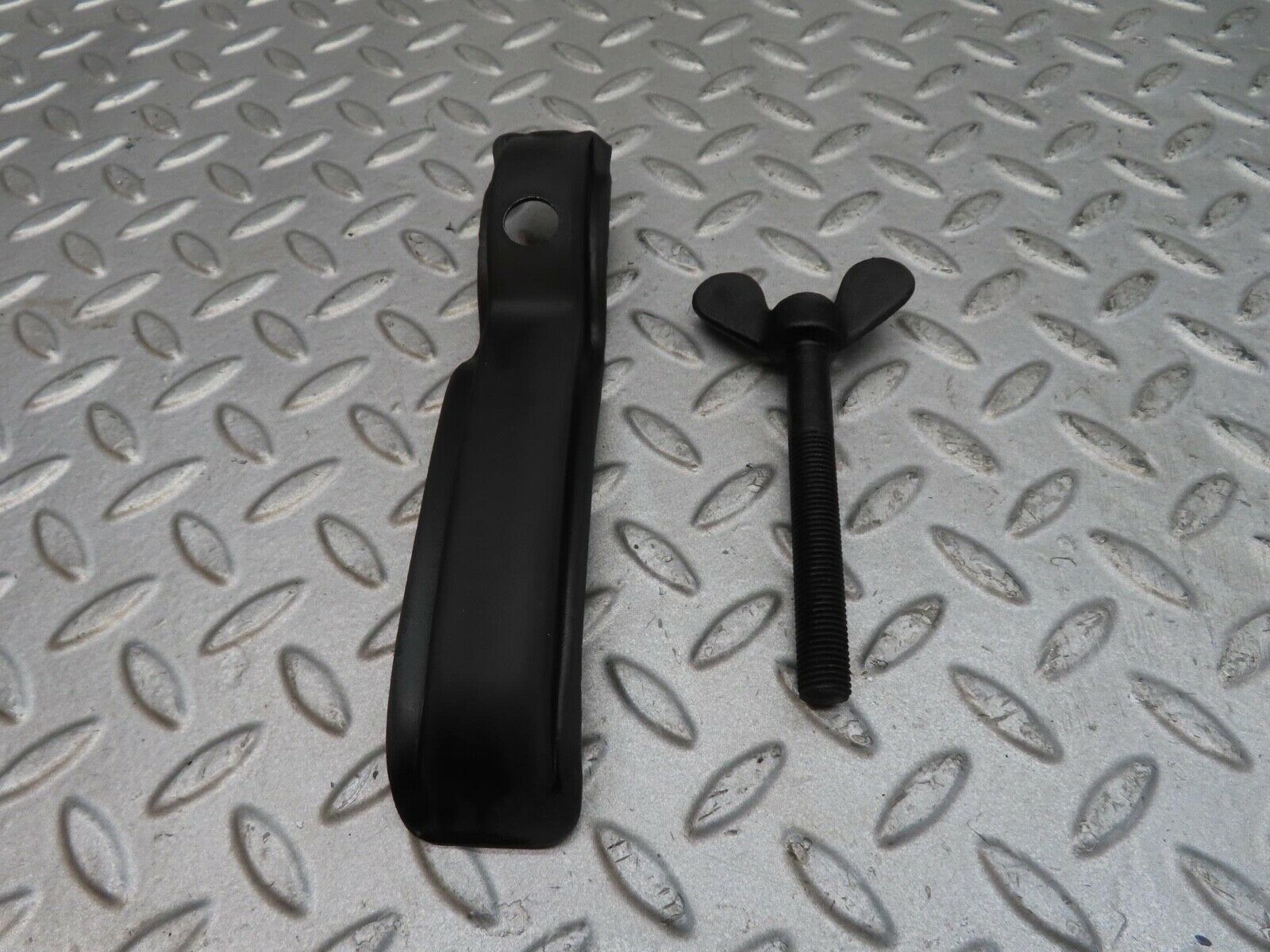 12676 Mercedes-Benz W108 Spare Wheel Holder