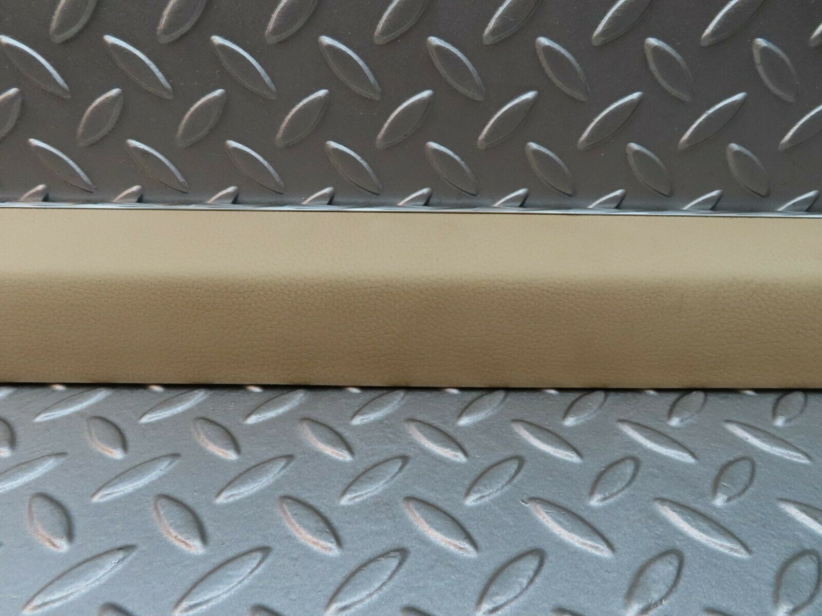 4587 Mercedes-Benz W114 280CE Coupe Door Panel Top Trim Left Beige