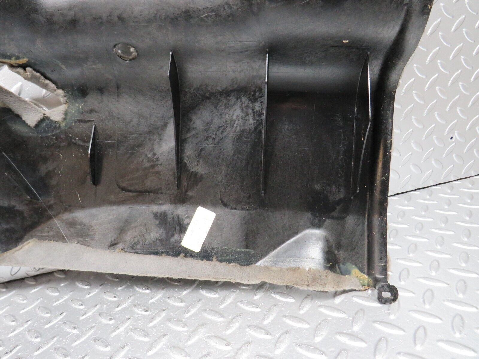 31192 Mercedes-Benz S124 220TE Wagon Trunk Panel Cover Left Grey 1246921389