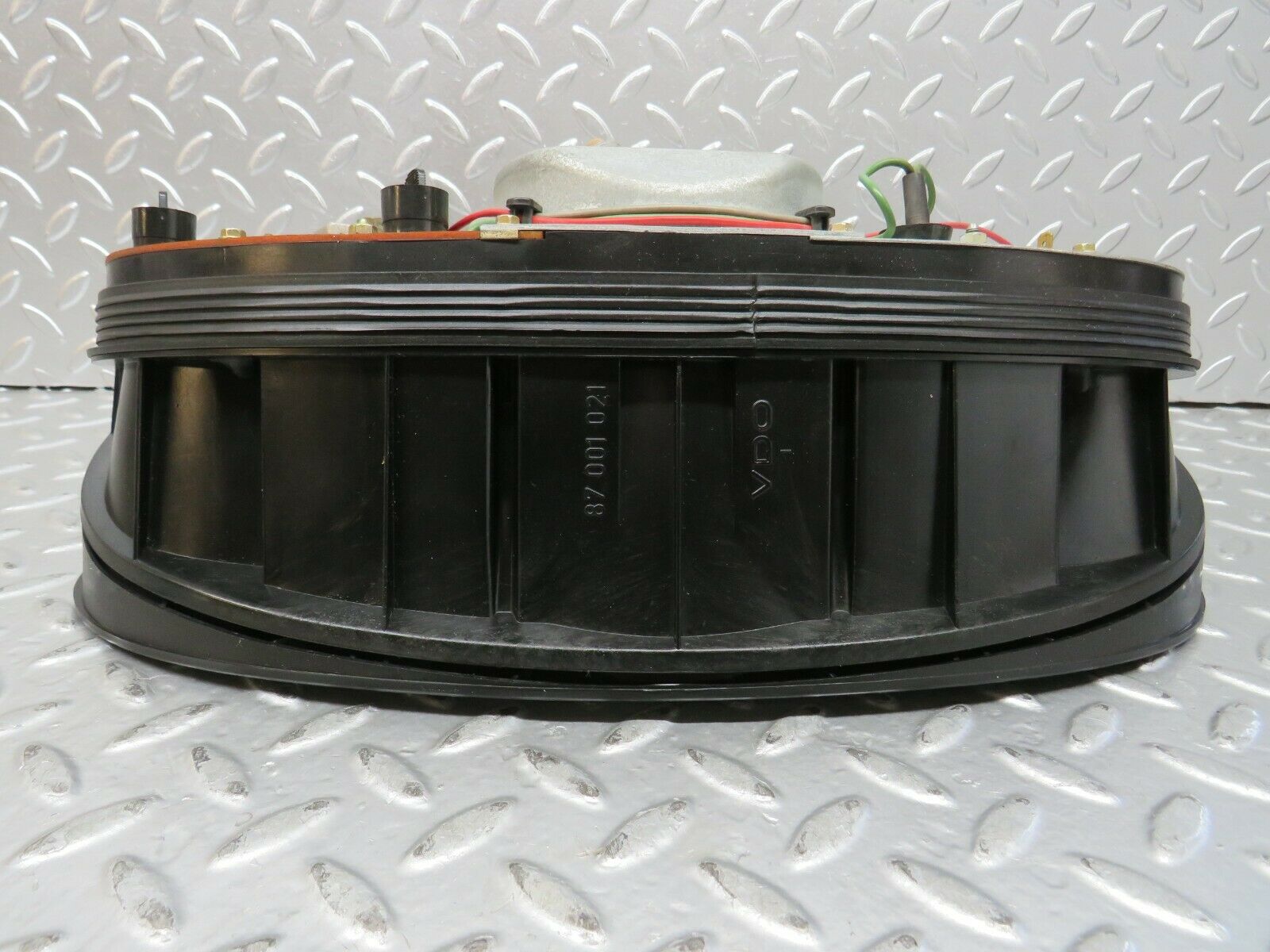 23685 Mercedes-Benz W116 350SE Instrument Cluster 87001021 1165423101