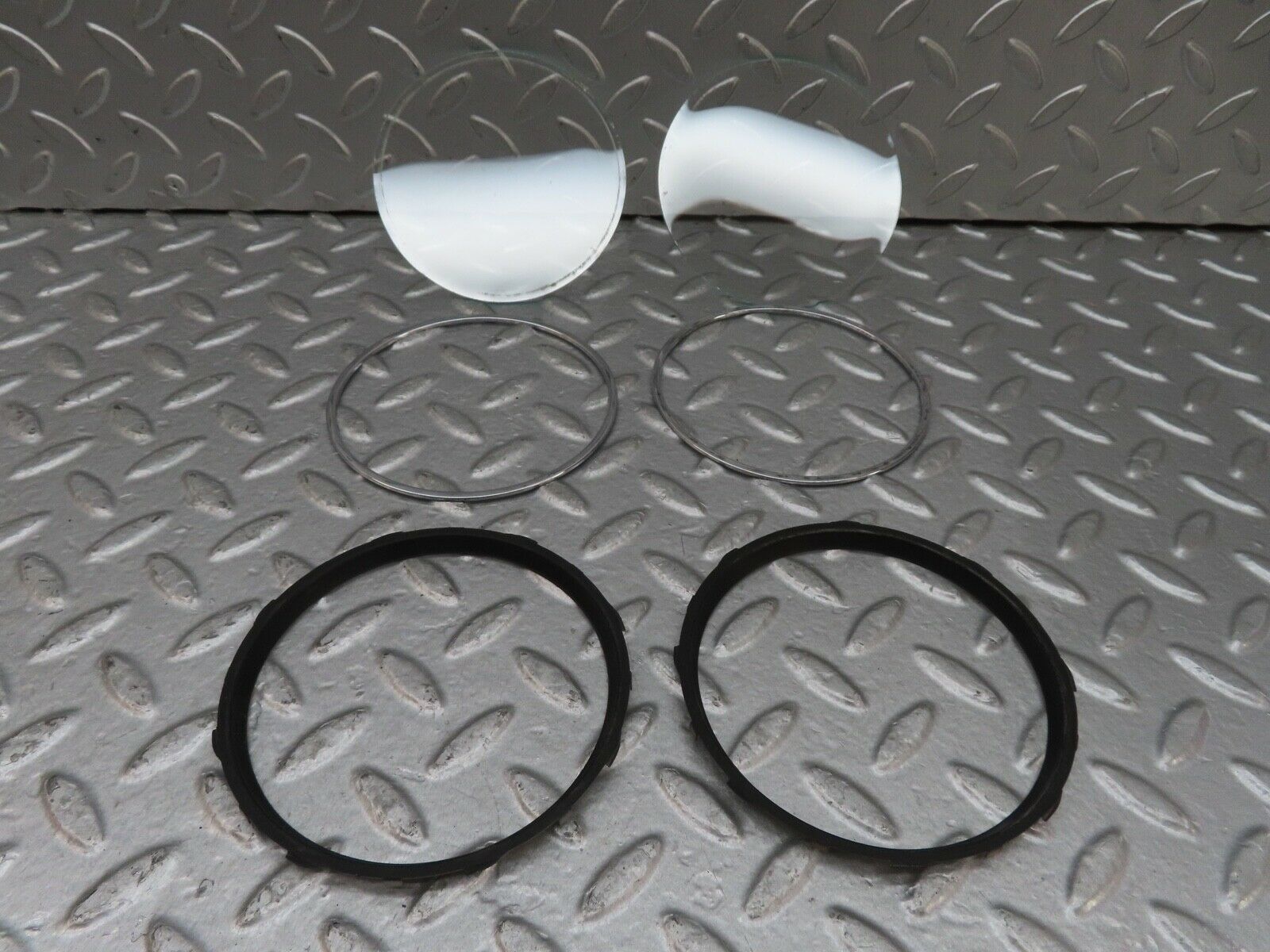 18357 Mercedes-Benz W115 Instrument Cluster Glass With Rings