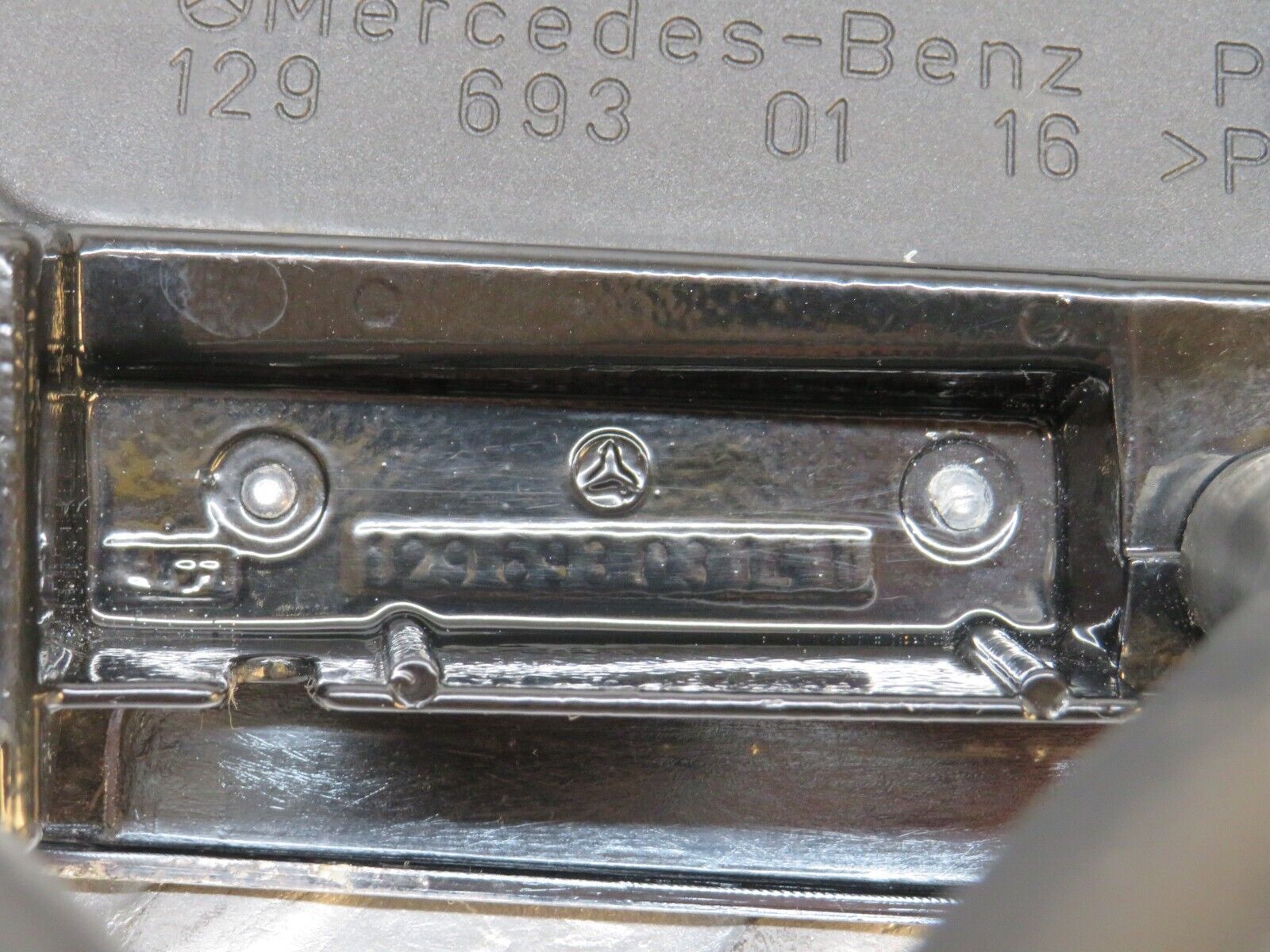 38249 Mercedes-Benz R129 280SL Coupe Roof Flap Cover Trim Left 1296930314 1296930116