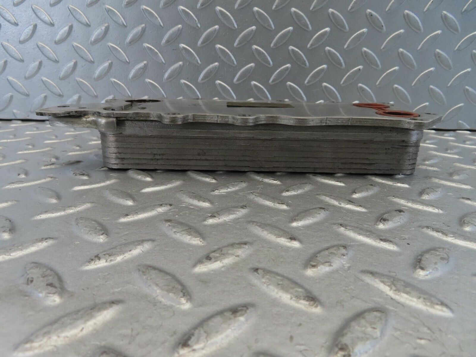 11251 Mercedes-Benz W221 S320 Oil Cooler 6421800165