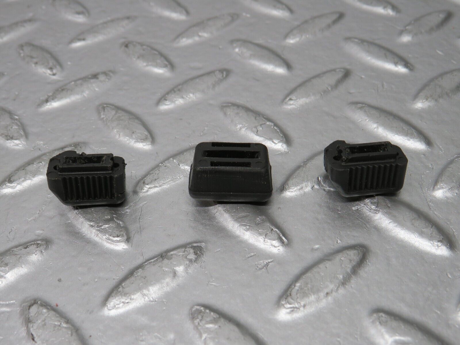 32184 Mercedes-Benz W123 230E Heater Control Knob Set