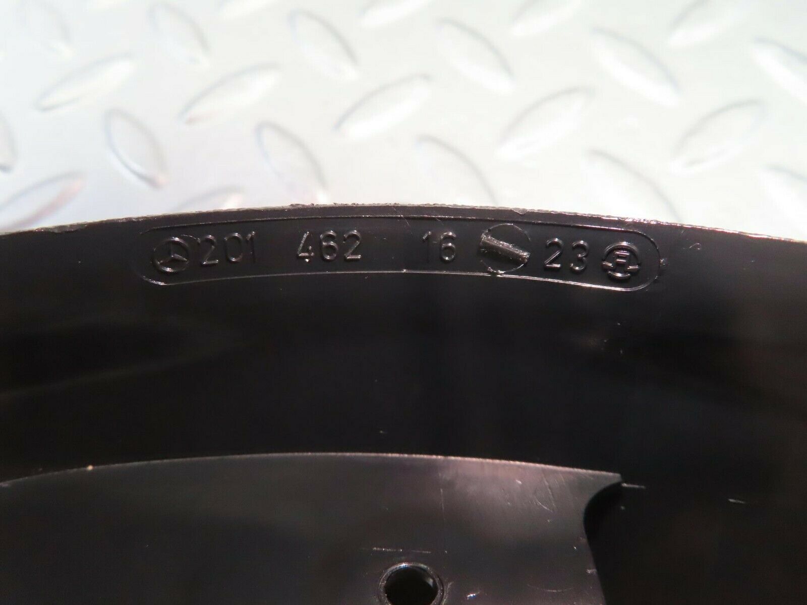 10455 Mercedes-Benz W201 190E Steering Column Surround Cover 2014621623