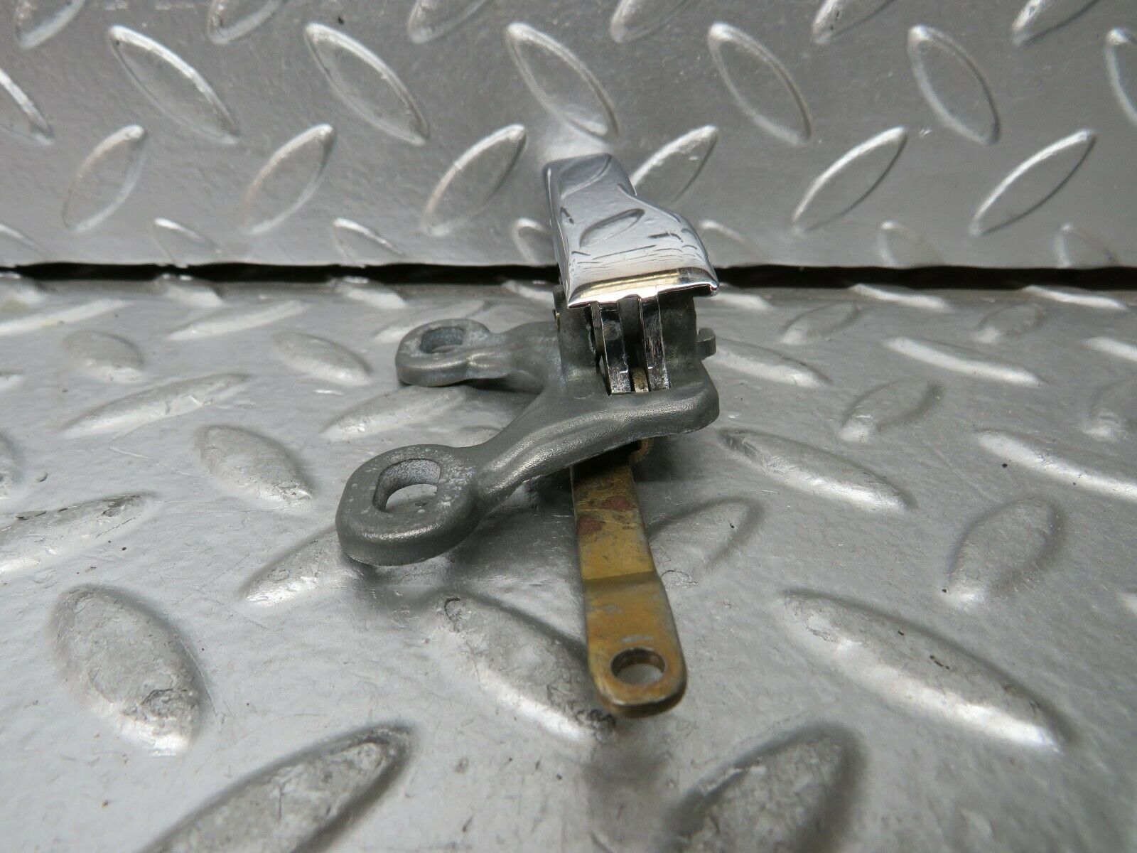 23450 Mercedes-Benz W114 280E Right Interior Door Handle 1107660419