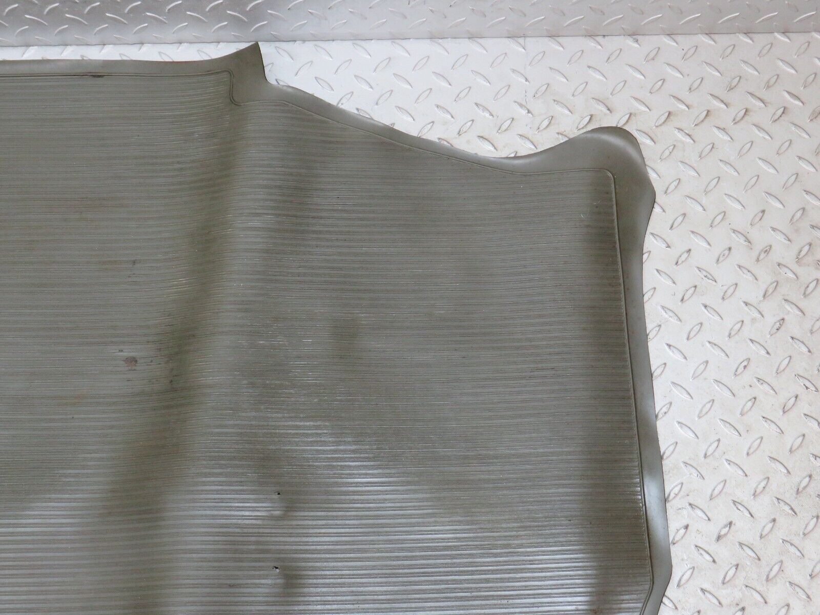 40493 Mercedes-Benz W110 230 Trunk Boot Floor Rubber Cover 1106840105