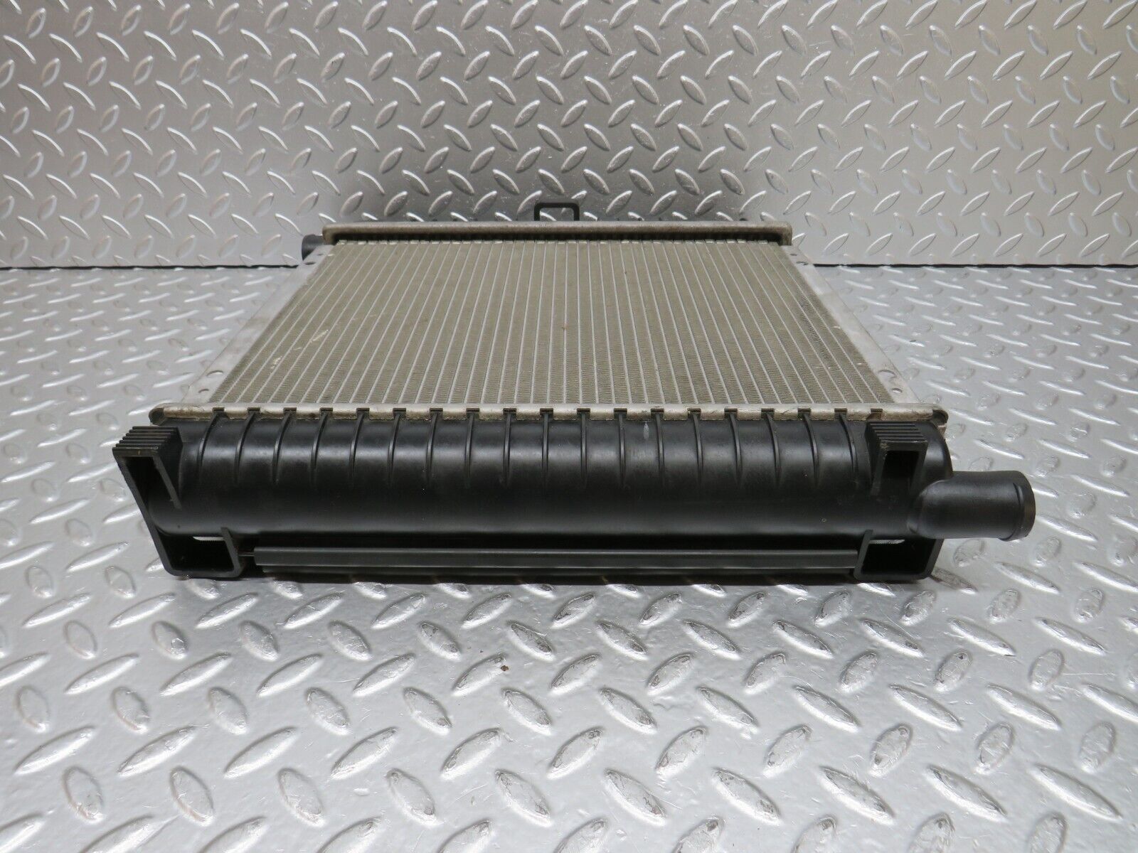 30894 Mercedes-Benz W201 190E 2.0L Engine Coolant Radiator RA 0170130