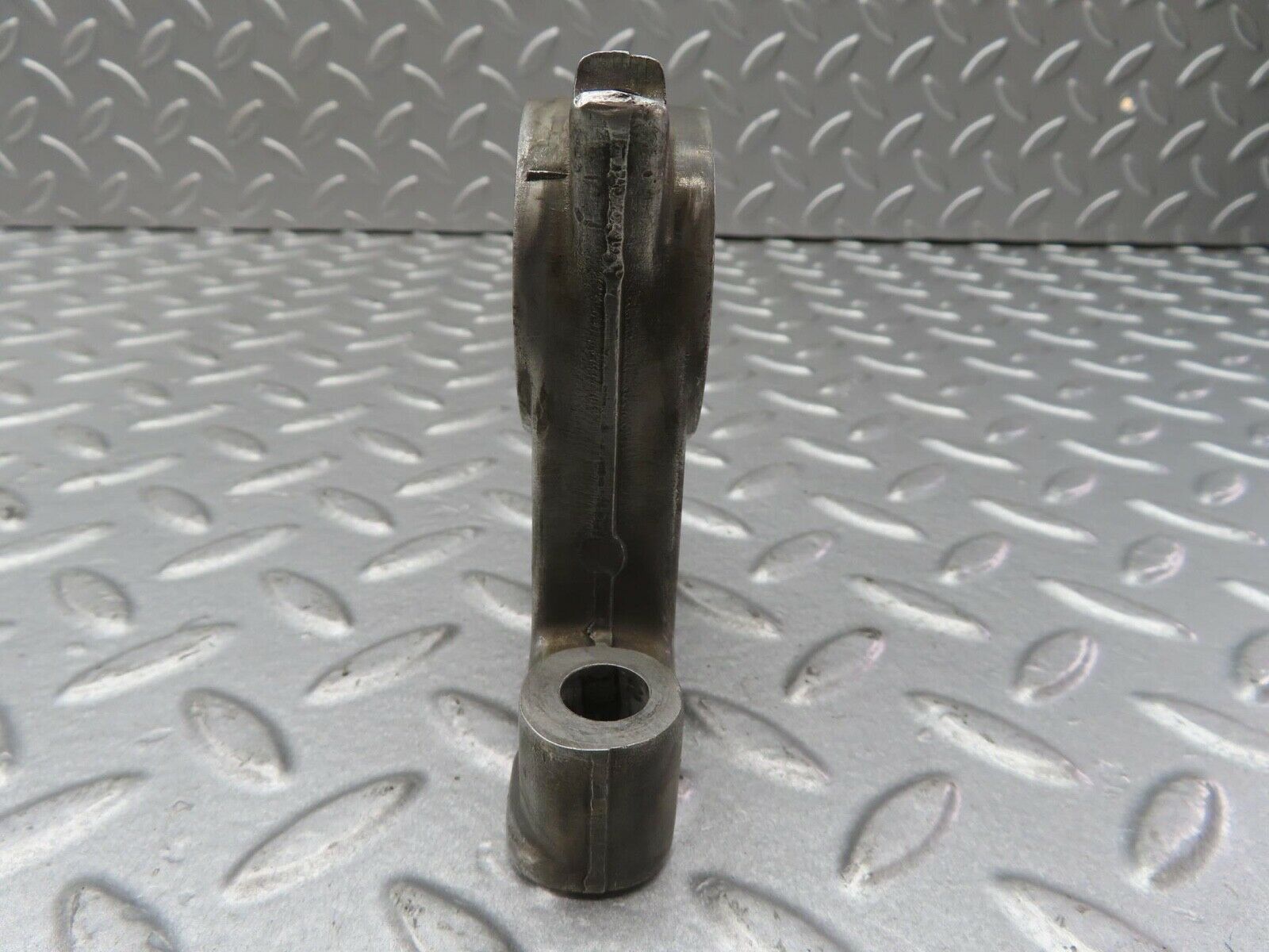 13359 Mercedes-Benz C107 350SLC Coupe Camshaft Tower Bearing