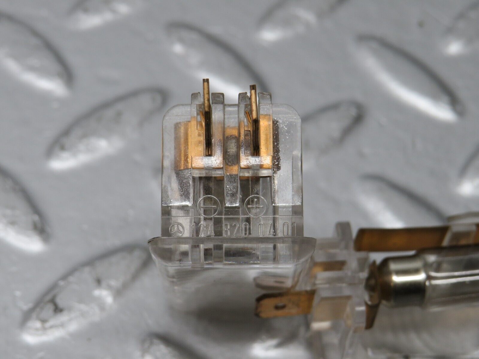 39696 Mercedes-Benz R129 320SL Coupe Under Dash Footwell Light 2x 1248200401