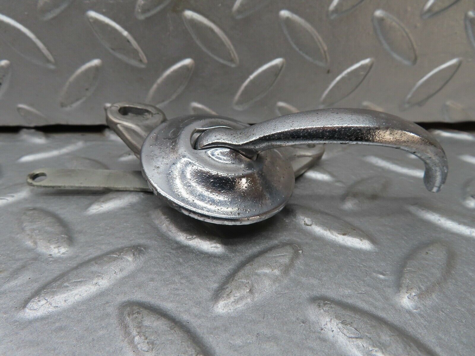 18584 Mercedes-Benz W120 W121 Ponton Left Interior Chrome Door Handle