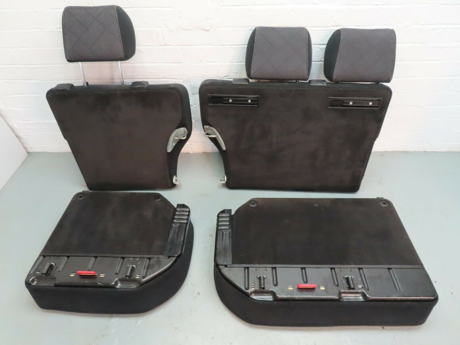 6661 Mercedes-Benz S124 E220 Wagon Rear Seat
