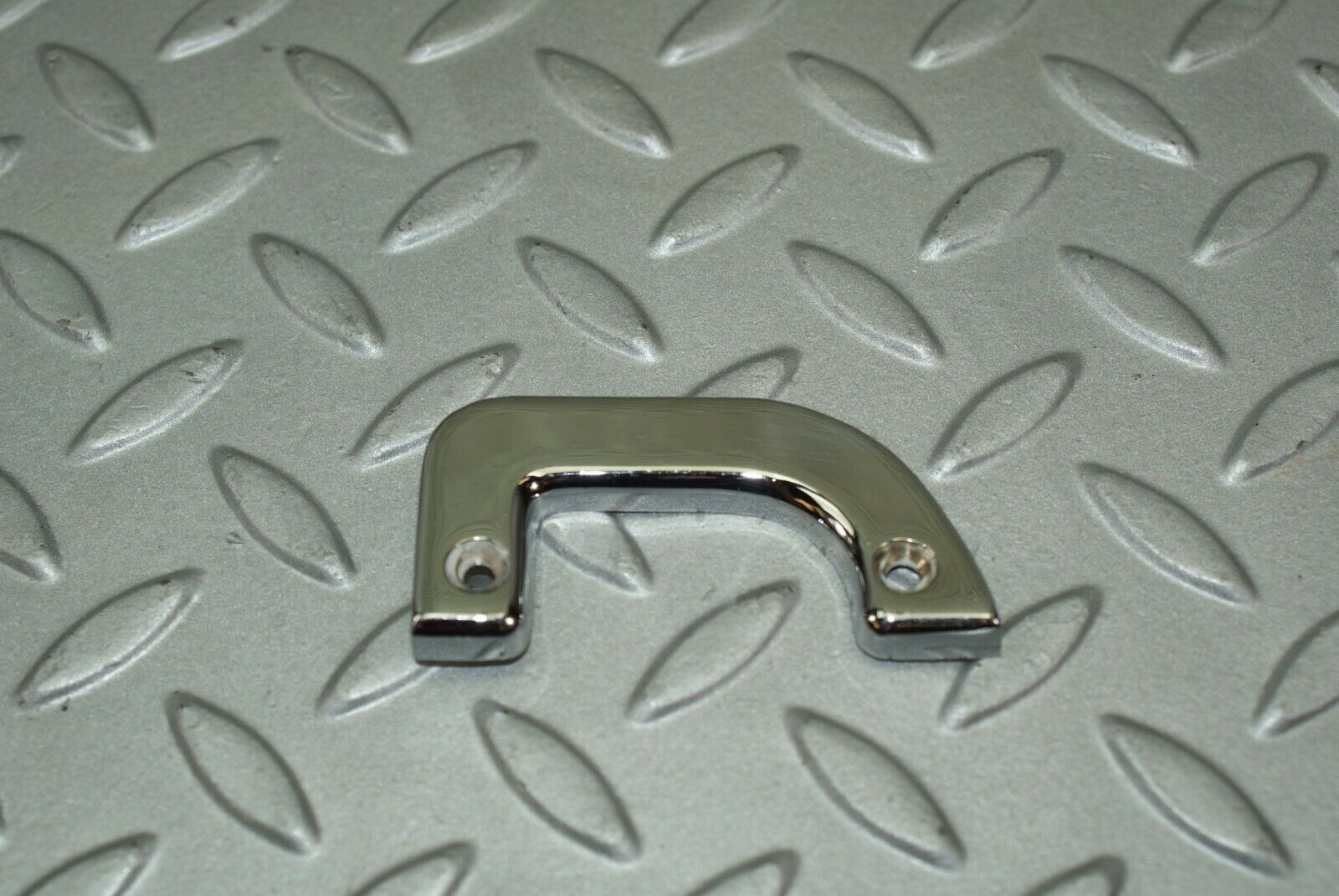 3189 Mercedes-Benz W115 220D Right Interior Chrome Door Latch Trim