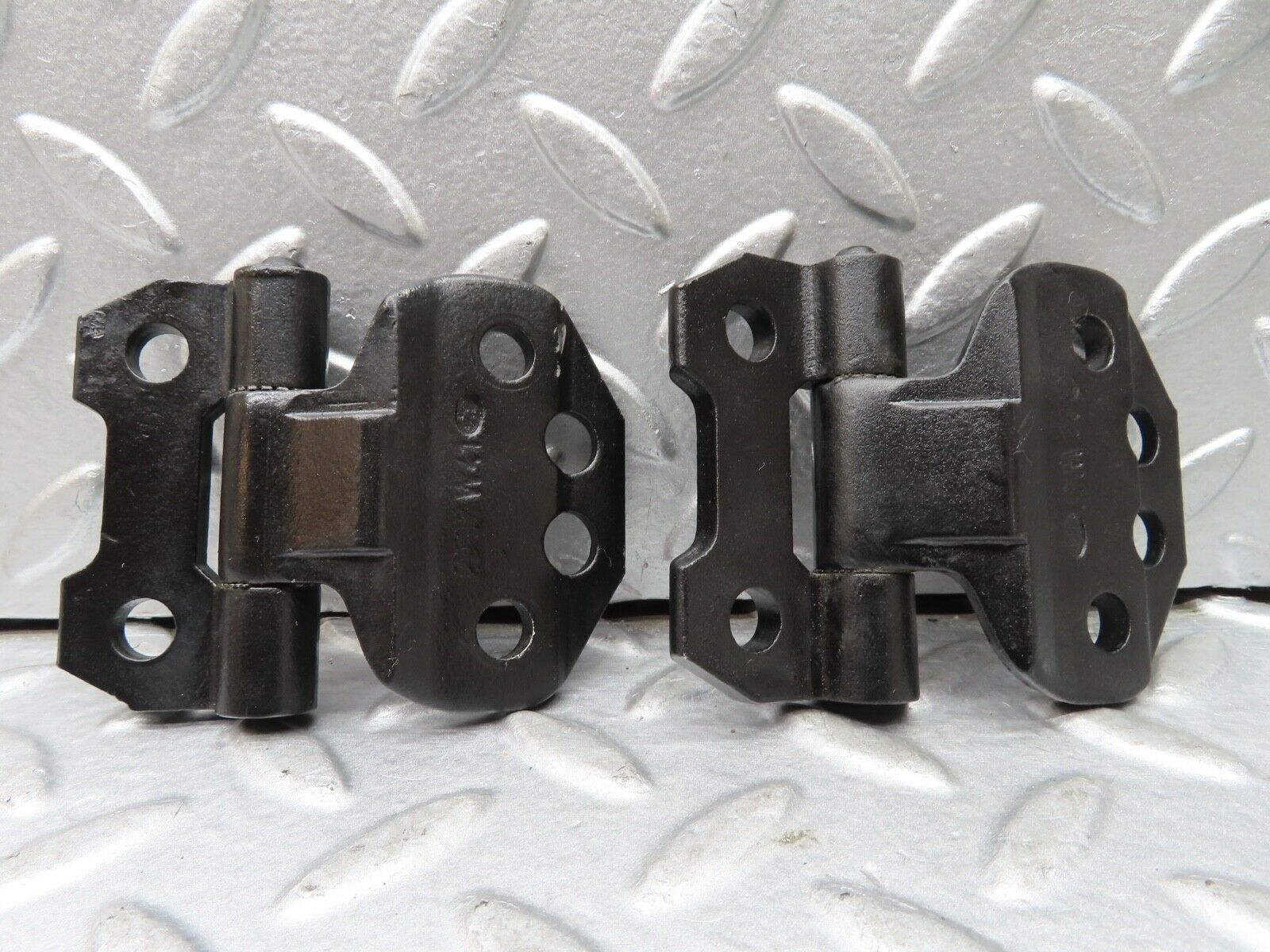 20126 Mercedes-Benz R129 300SL Coupe Right Door Hinges Pair