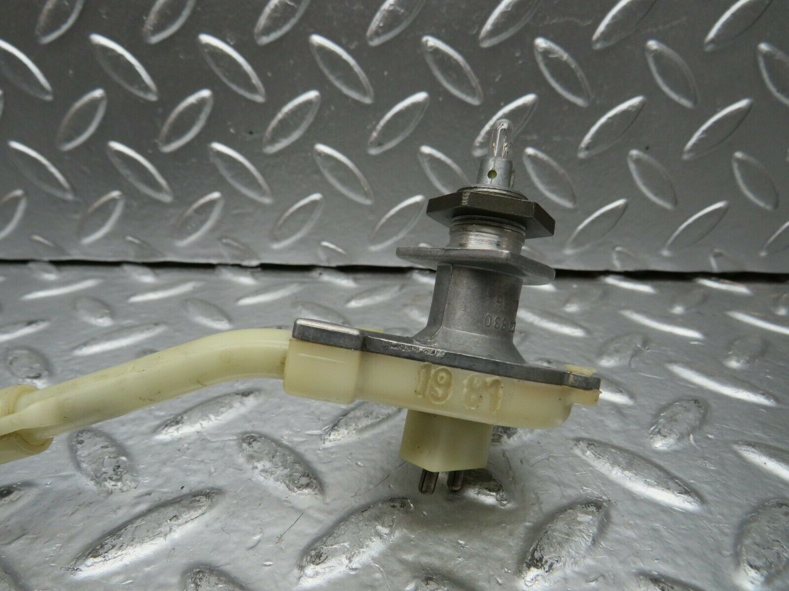 22971 Mercedes-Benz C123 230CE Coupe Heater Regulator 1238300485