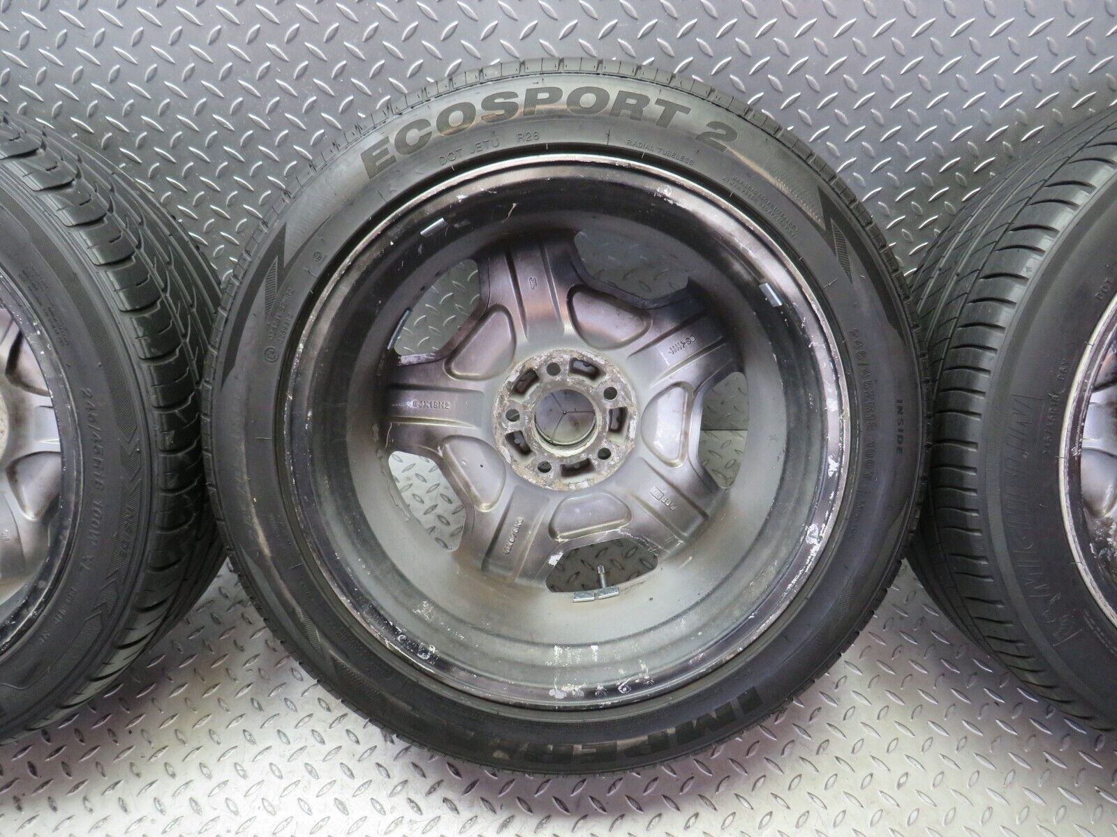 38022 Mercedes-Benz C126 Alloy Wheel Set 8Jx18 H2 ET37