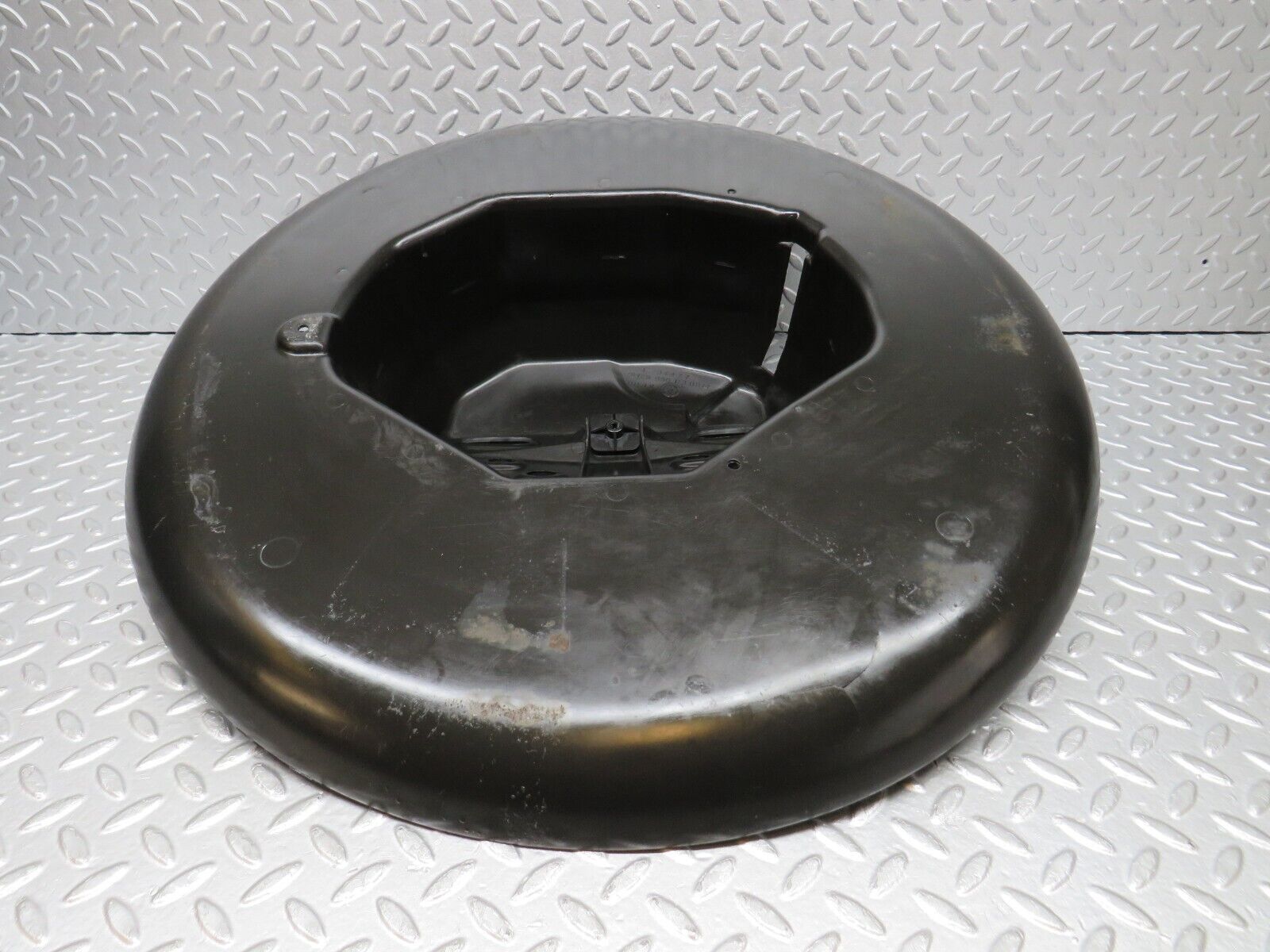 39361 Mercedes-Benz R129 320SL Coupe Spare Wheel Cover 1298900309