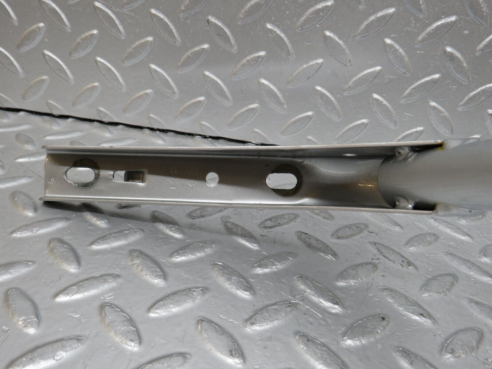 34806 Mercedes-Benz W210 320E Trunk Lid Hinge Right Side