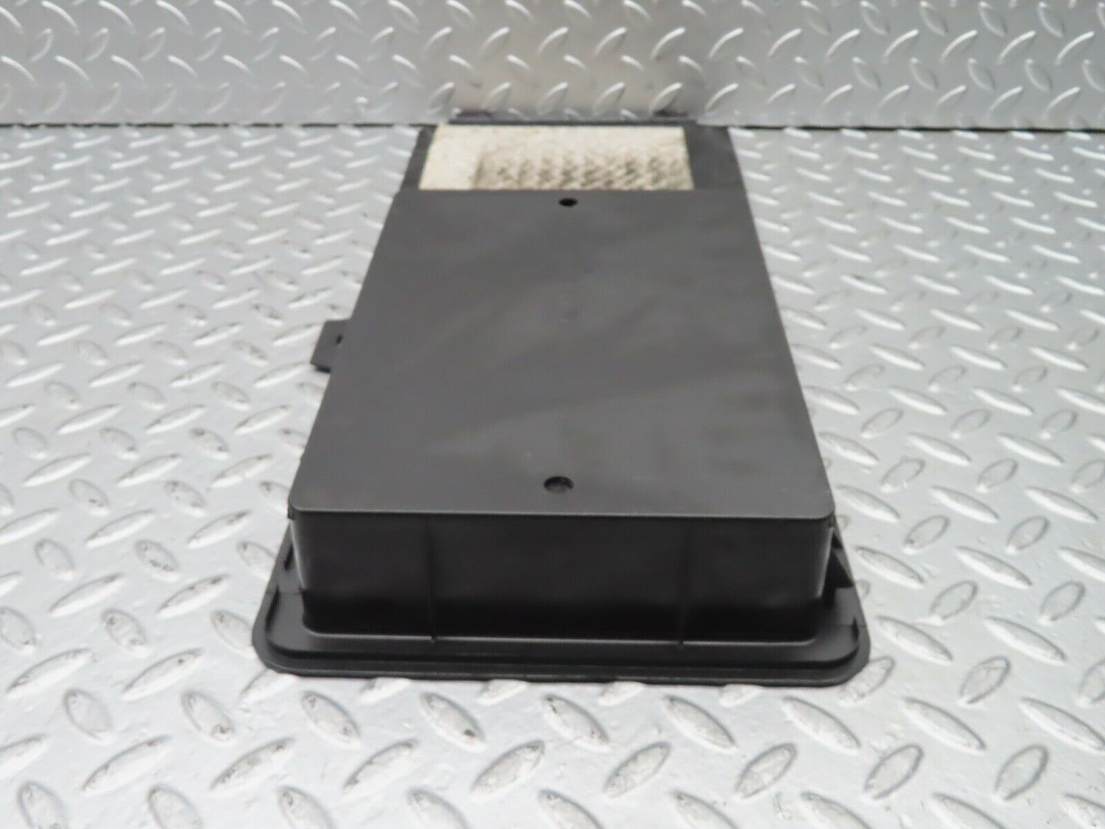 21470 Mercedes-Benz W126 300SE Rear Right Parcel Shelf Storage 1268430407