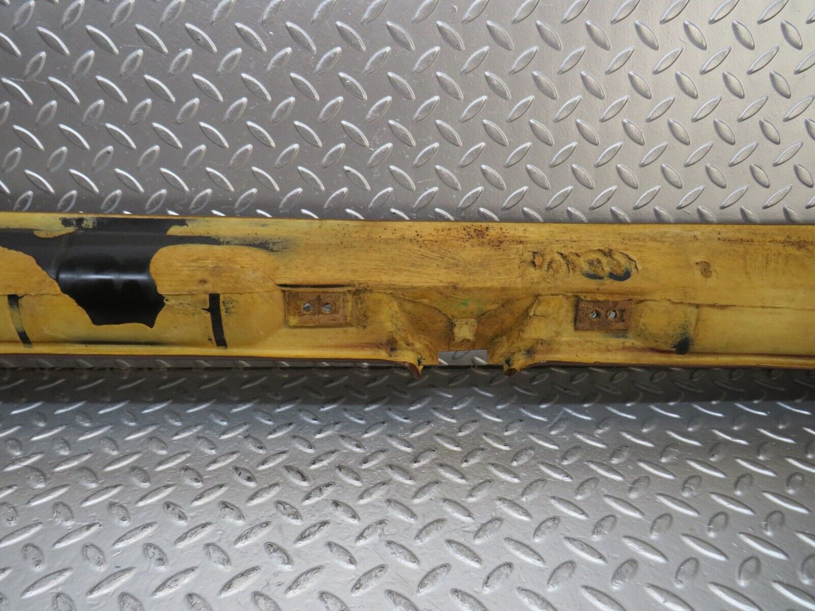 26154 Mercedes-Benz W116 450SE Headlining Roof Panel Right Brown