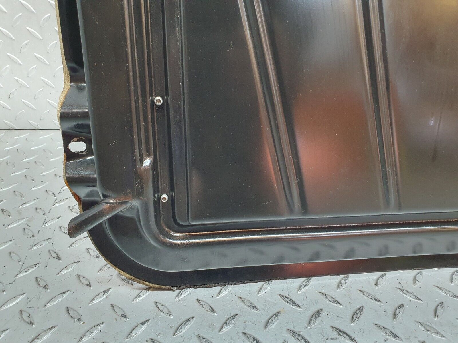 41575 Mercedes-Benz W124 200E Power Sunroof Frame 2017800144