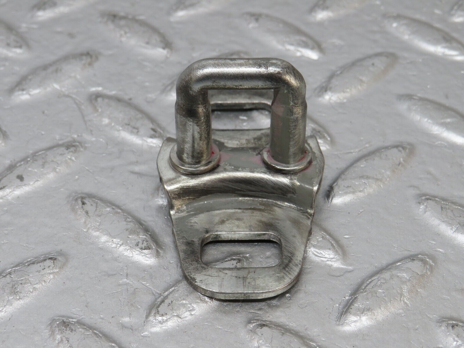 33324 Mercedes-Benz W202 C180 Bonnet Lock Latch 2028800260