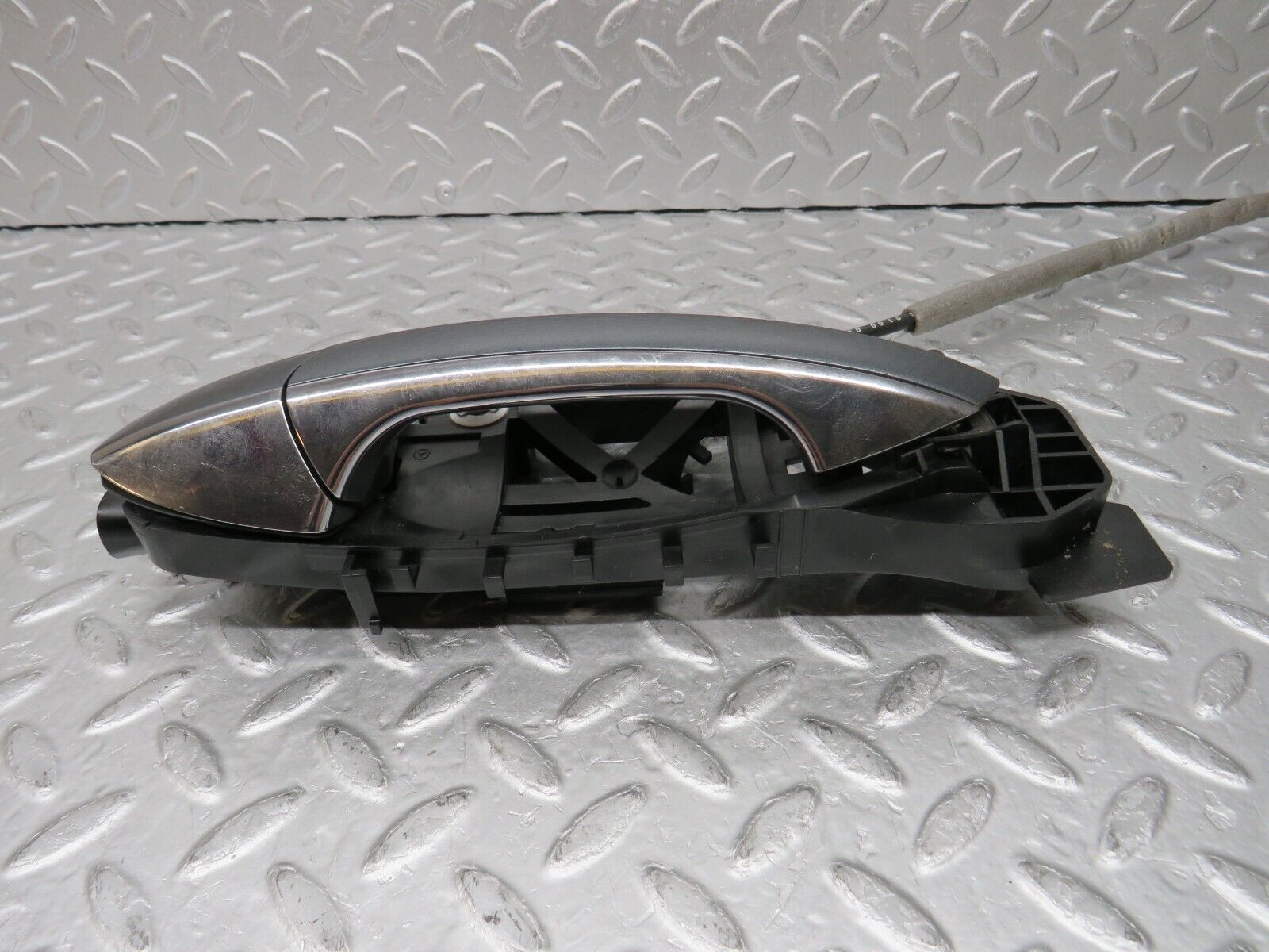 35290 Mercedes-Benz W221 Rear Left Door Exterior Handle