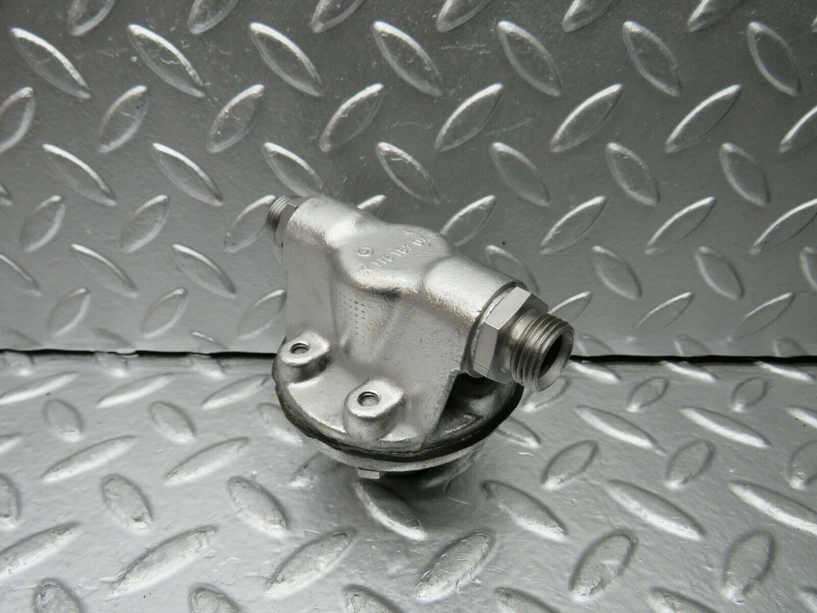 22697 Mercedes-Benz C107 450SLC Coup Oil Pressure Damper 1161870196 1161870494