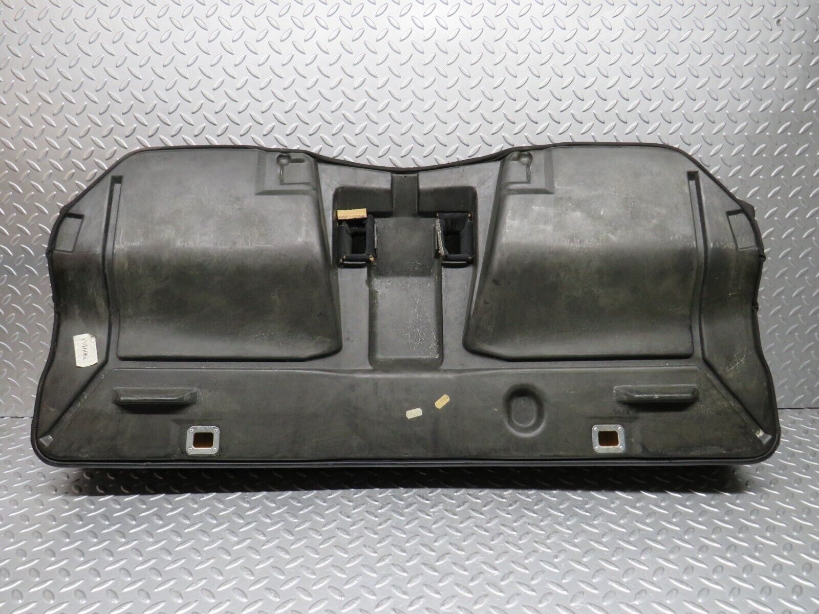 37878 Mercedes-Benz A124 320E Cabriolet Rear Seat Leather Black 1249203116