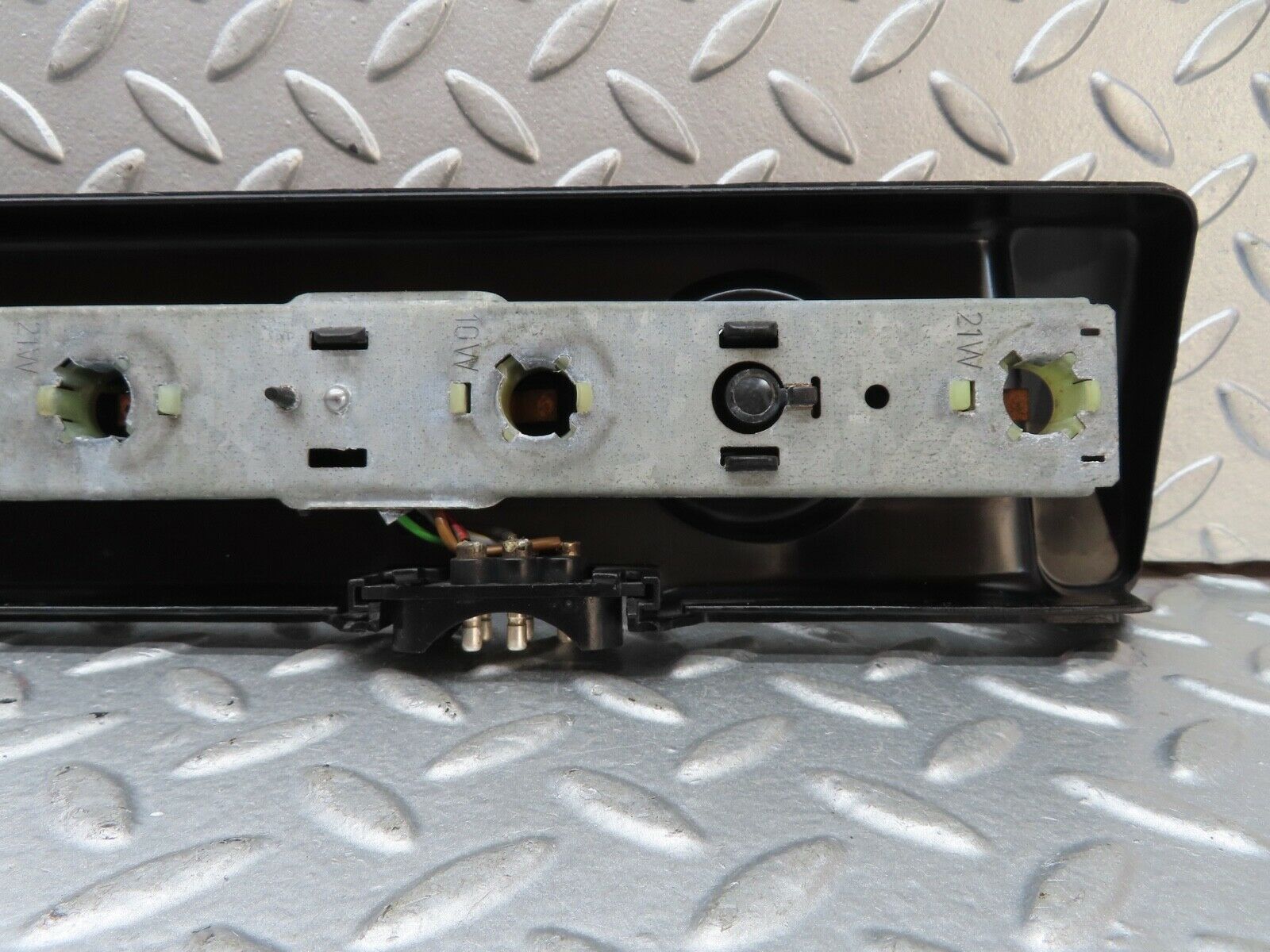 19073 Mercedes-Benz W123 300D Tail Light Bulb Holder Right Side