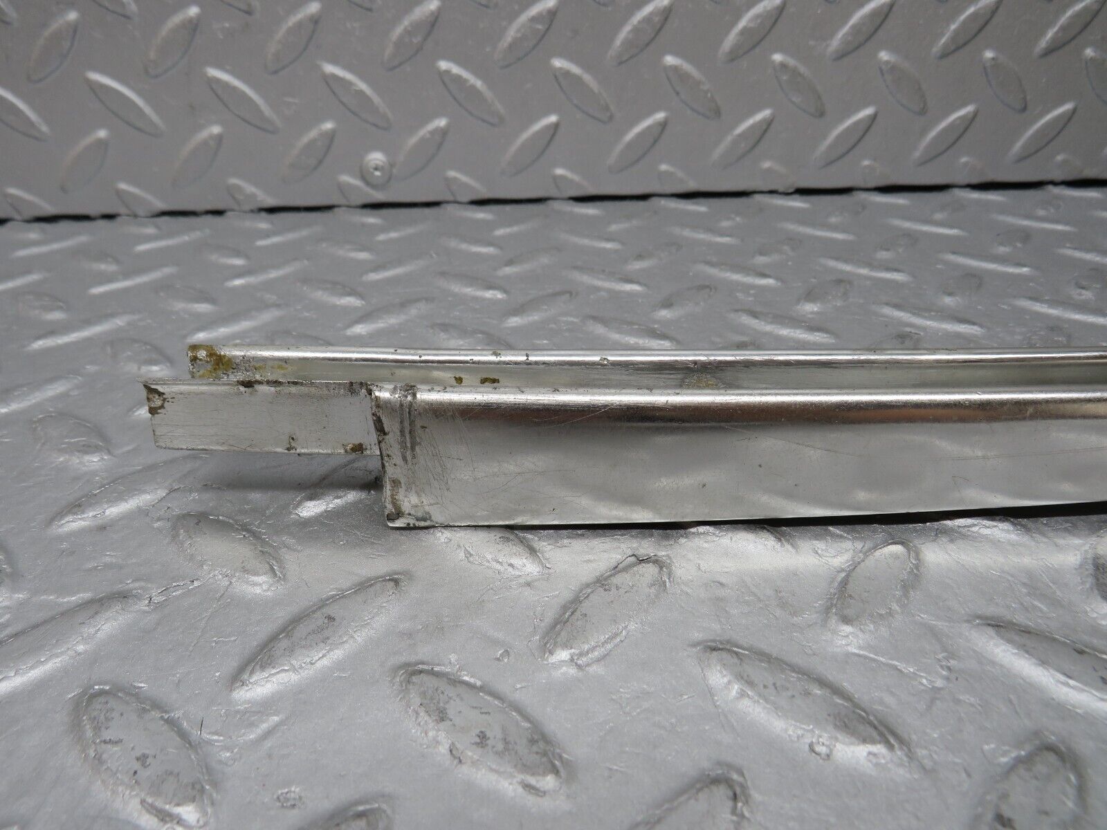 35802 Mercedes-Benz W108 Front Left Door Chrome Window Channel
