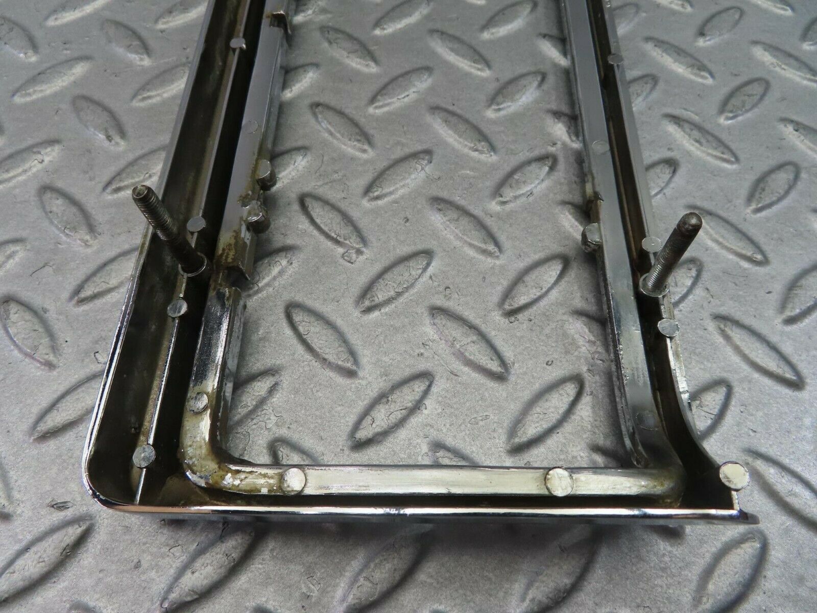 8482 Mercedes-Benz W115 Tail Light Chrome Frame Right Side