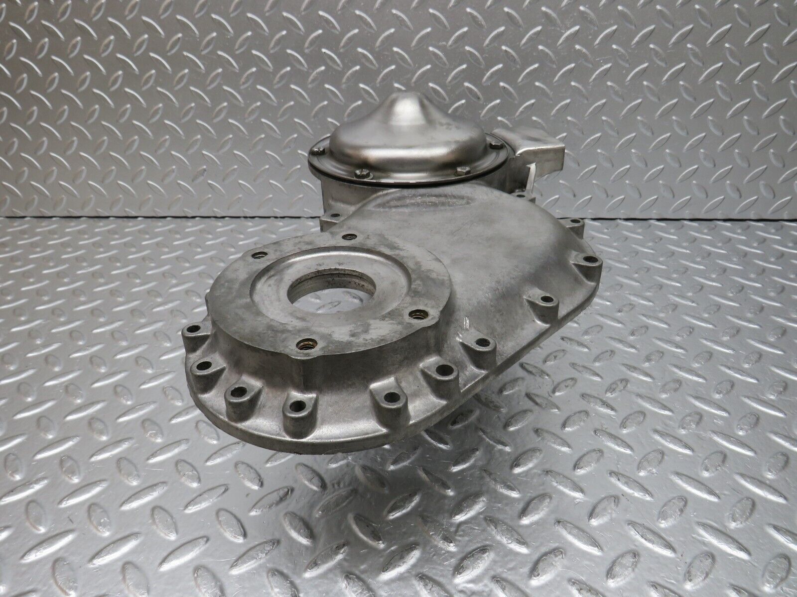 0260 Mercedes-Benz W120 Ponton Timing Gear Case 6360101517