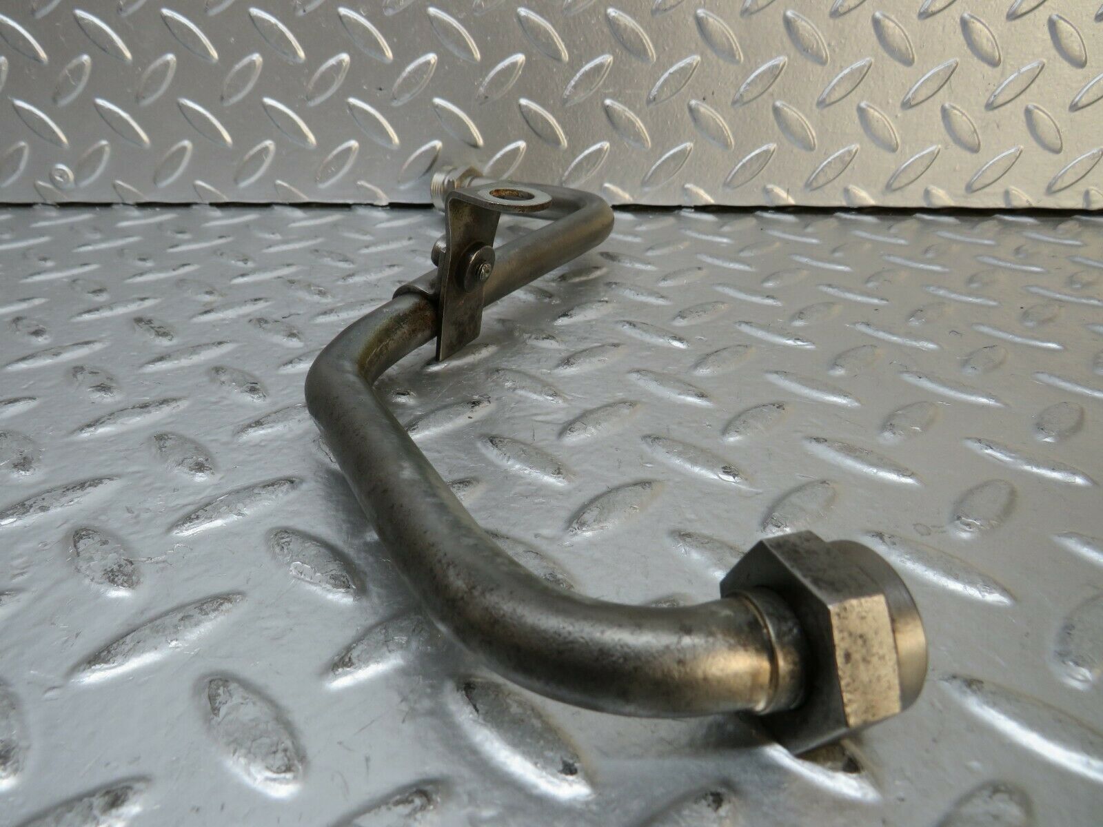 23635 Mercedes-Benz W114 280E Air Intake Pipe
