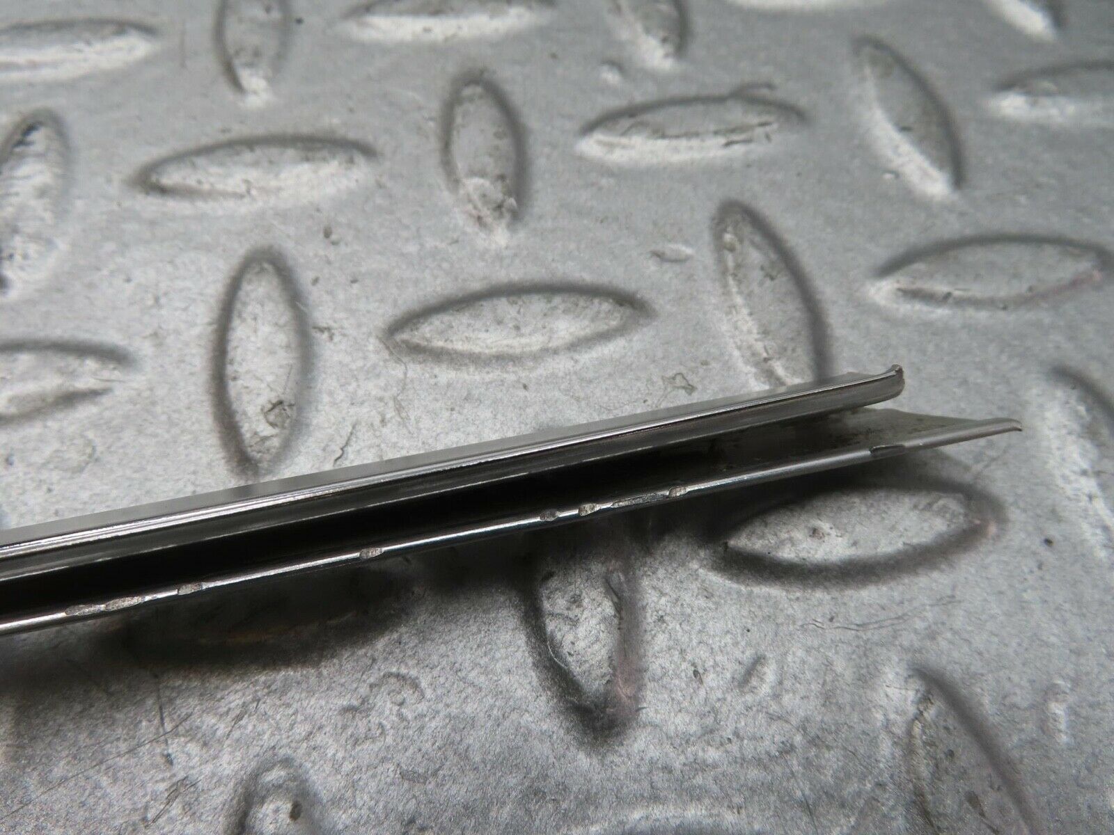 13599 Mercedes-Benz W123 200 Rear Right Door Window Chrome Frame