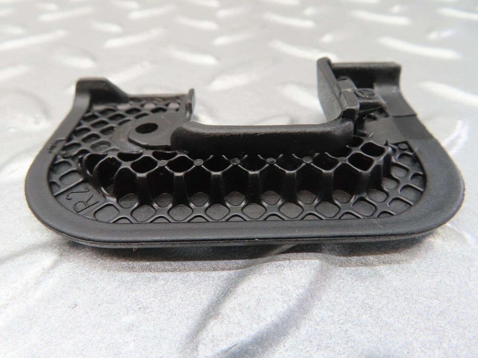 16459 Mercedes-Benz W124 260E Right Interior Door Latch Trim