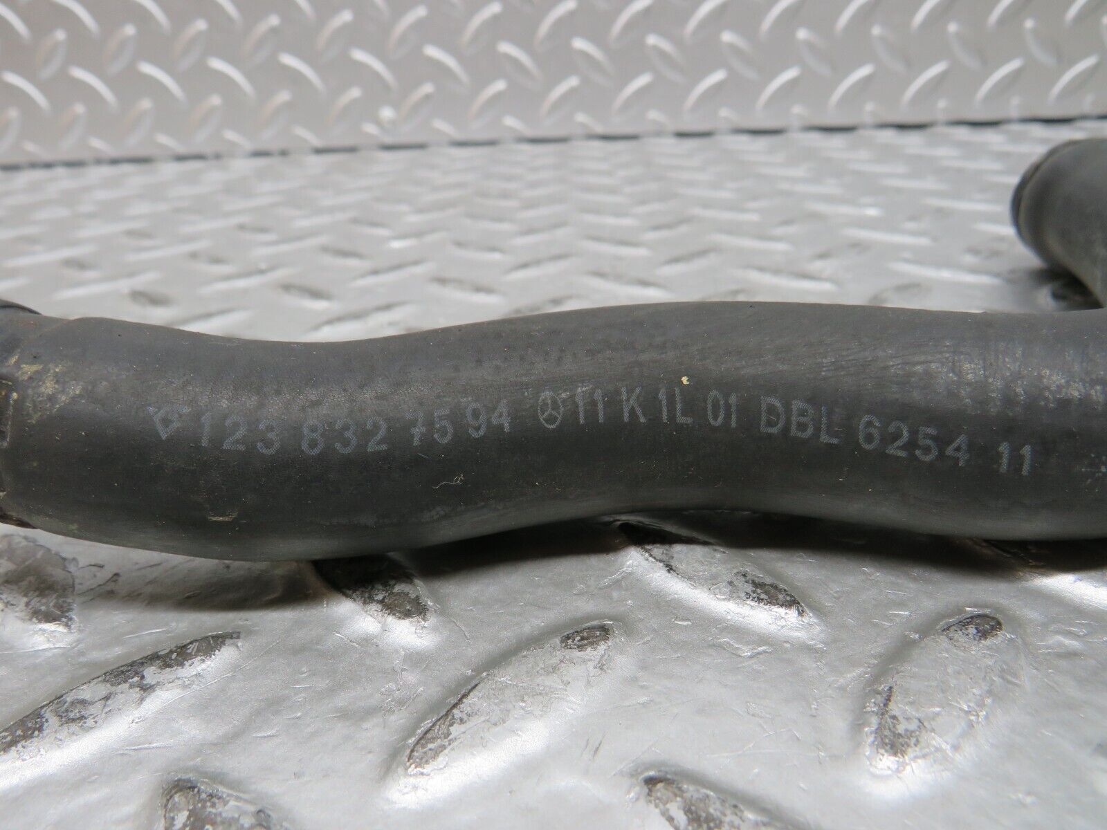 28629 Mercedes-Benz W123 230E Radiator Hose 1238327594