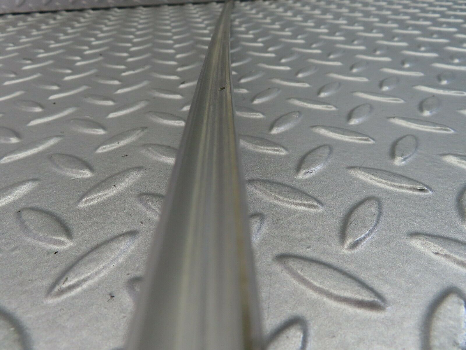 7525 Mercedes-Benz S123 230TE Wagon Sunroof Trim Webasto