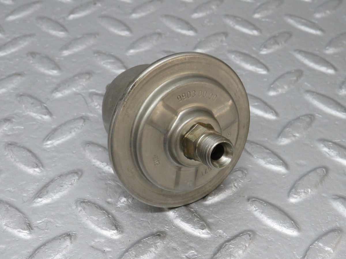 36572 MercedesBenz W201 190E Fuel Pressure Regulator 0004760621