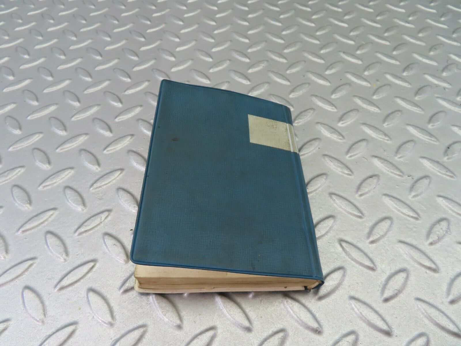 8023 Mercedes-Benz Technical Data Passenger Cars