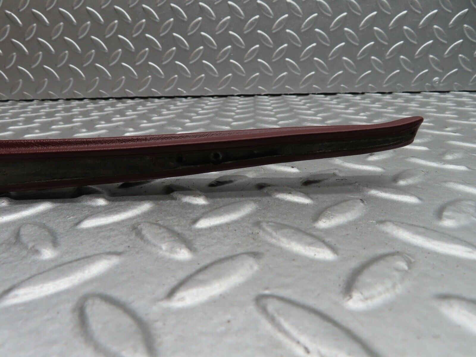 21421 Mercedes-Benz W126 300SE Front Right Door Interior Trim Burgundy Red