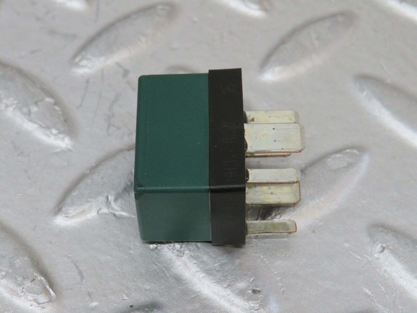 34875 Mercedes-Benz W210 320E Overload Relay 0025420319