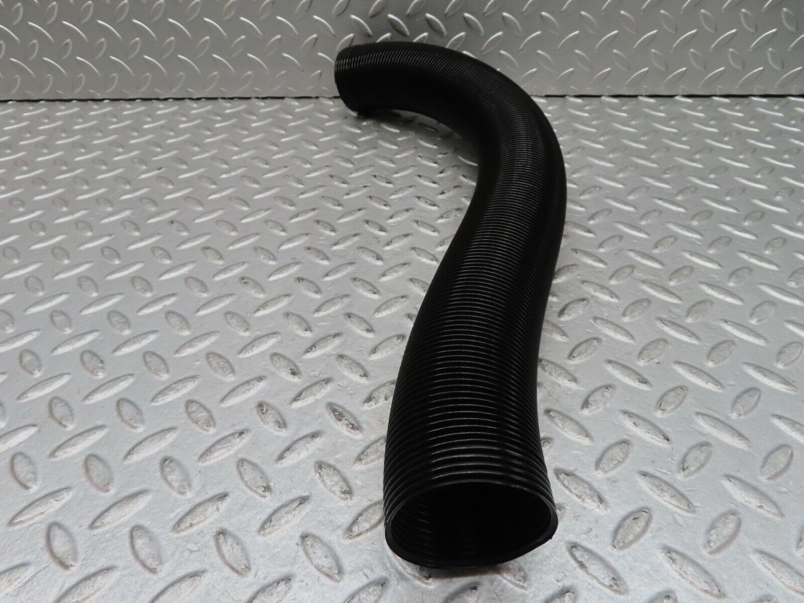 16831 Mercedes-Benz C123 280CE Coupe Dash Air Vent Pipe