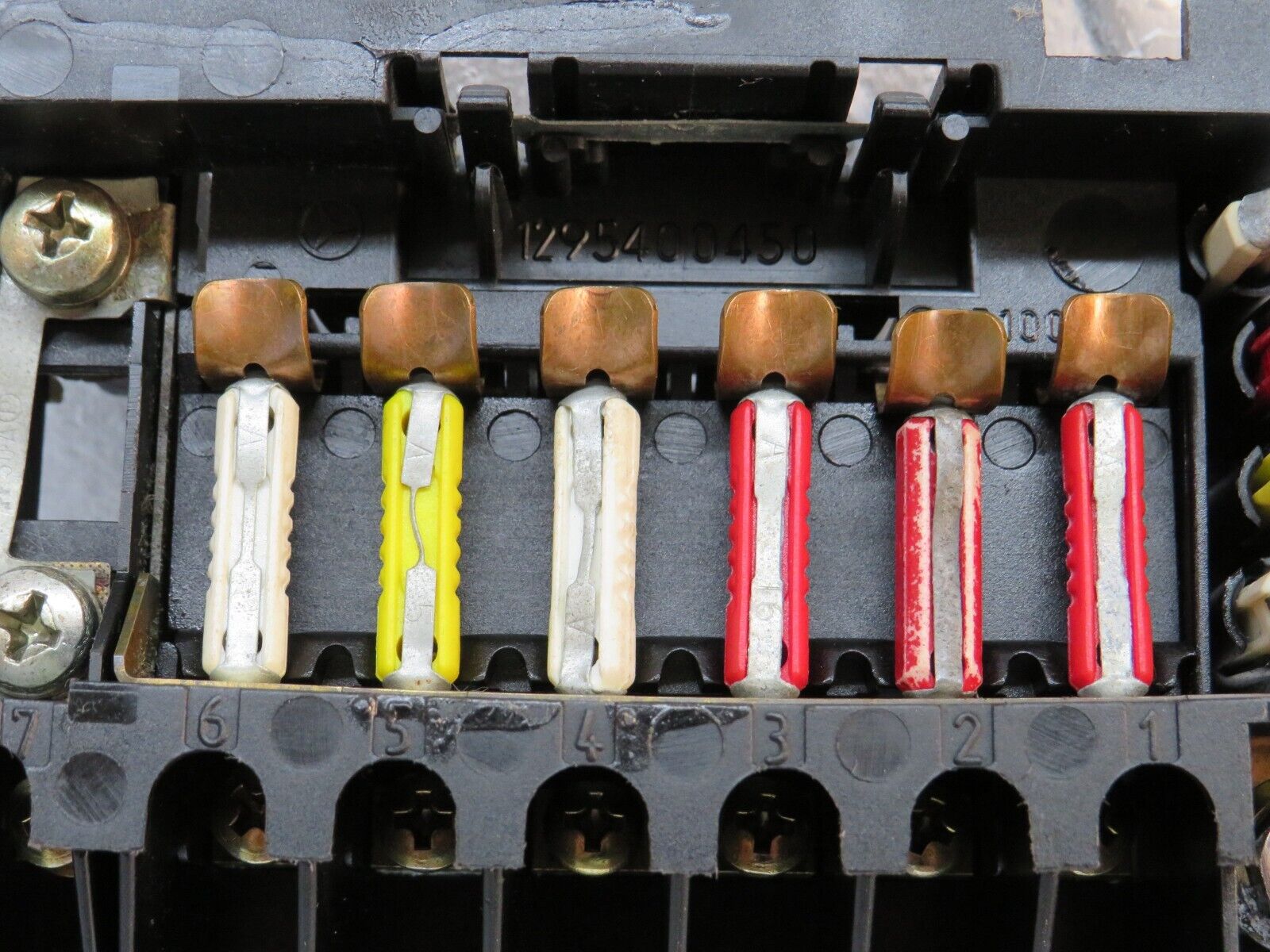 38257 Mercedes-Benz R129 280SL Coupe Fuse Box 1295400450 1040037886