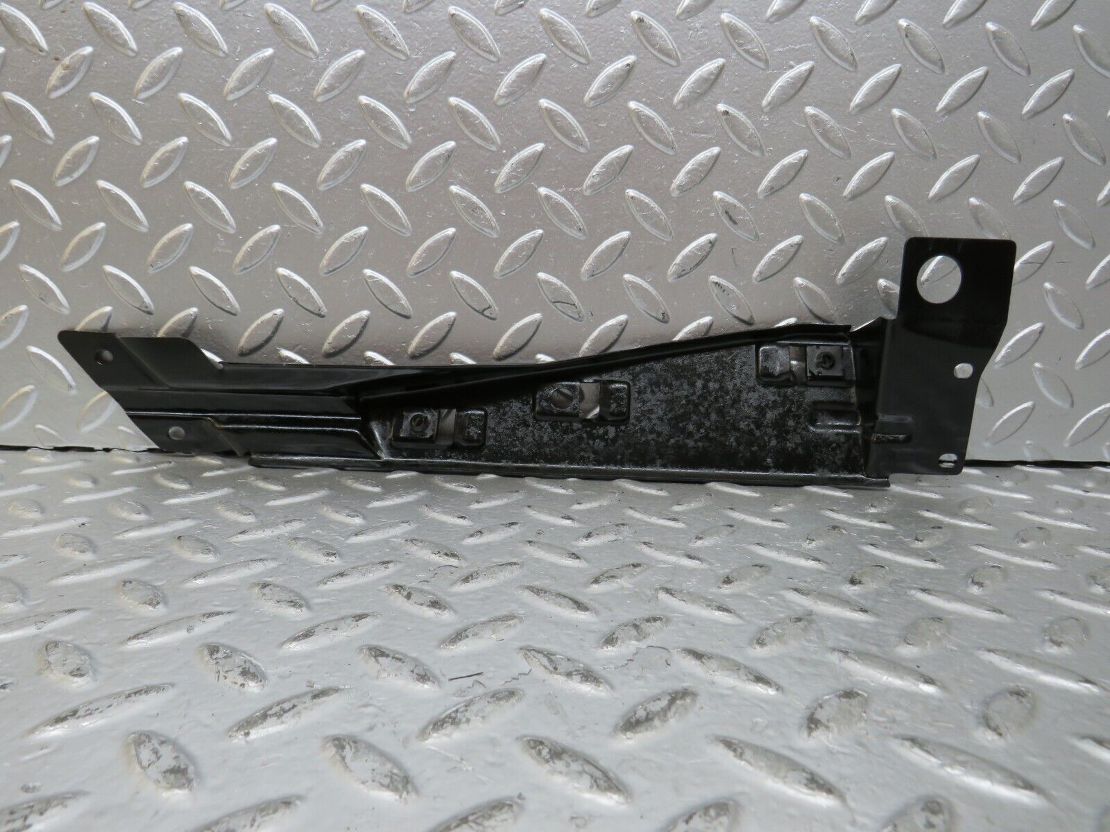 26506 Mercedes-Benz C124 220CE Coupe Rear Window Channel Support Right Side