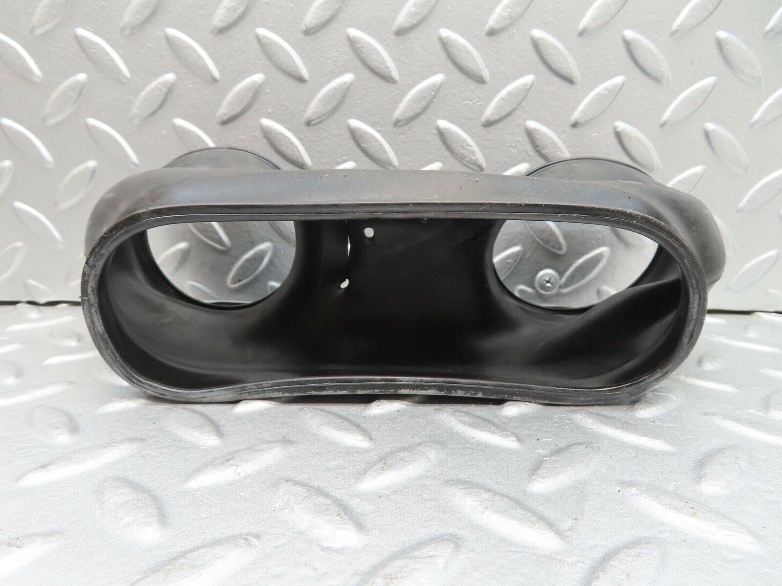 15998 Mercedes-Benz W123 280E Air Duct Rubber Hose 1238320988