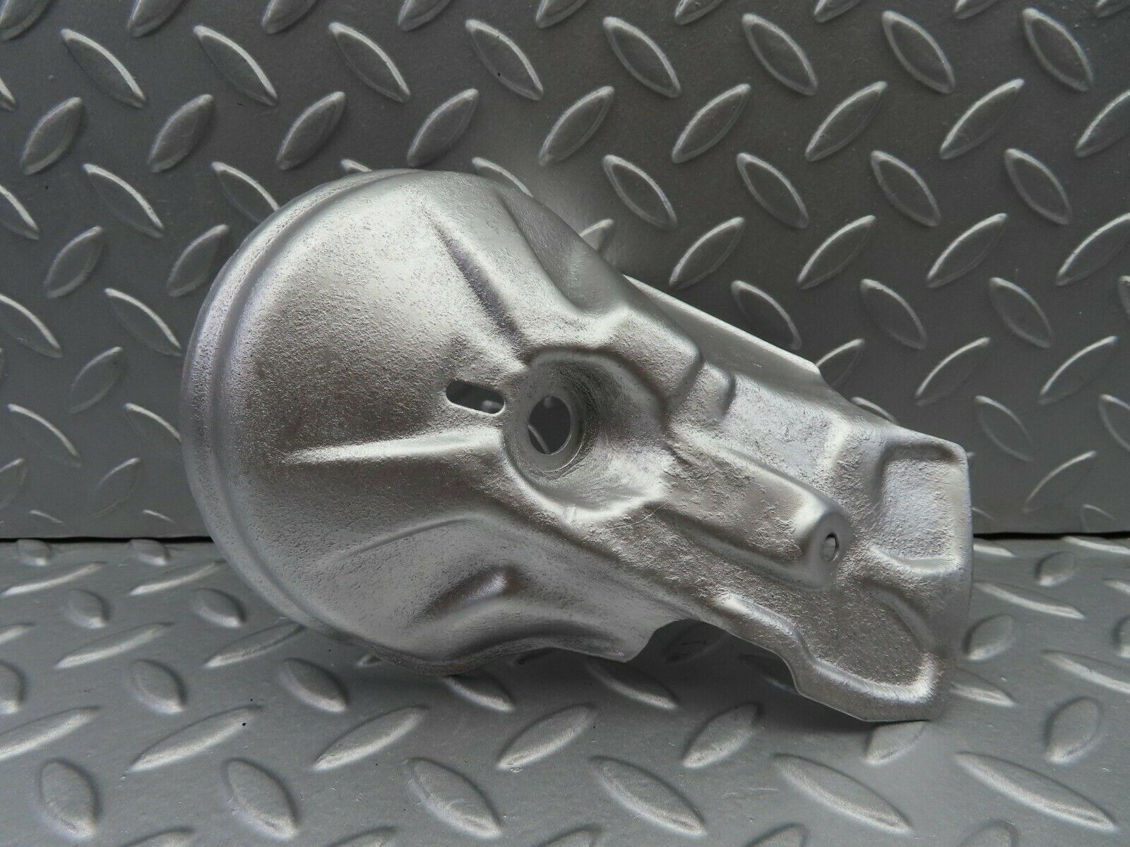 6798 Mercedes-Benz S124 E220 Wagon Engine Mount Bracket Heat Shield Cover